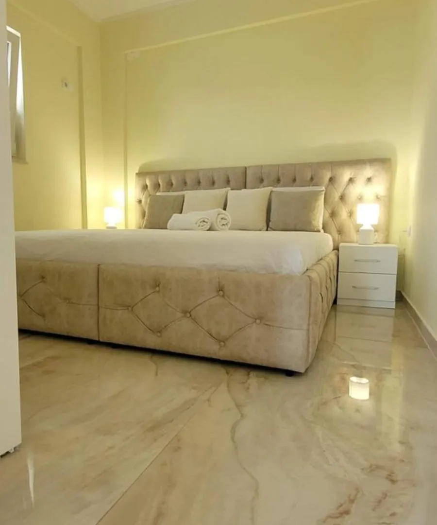 Haus Maximilian Daire Saranda 0*,
