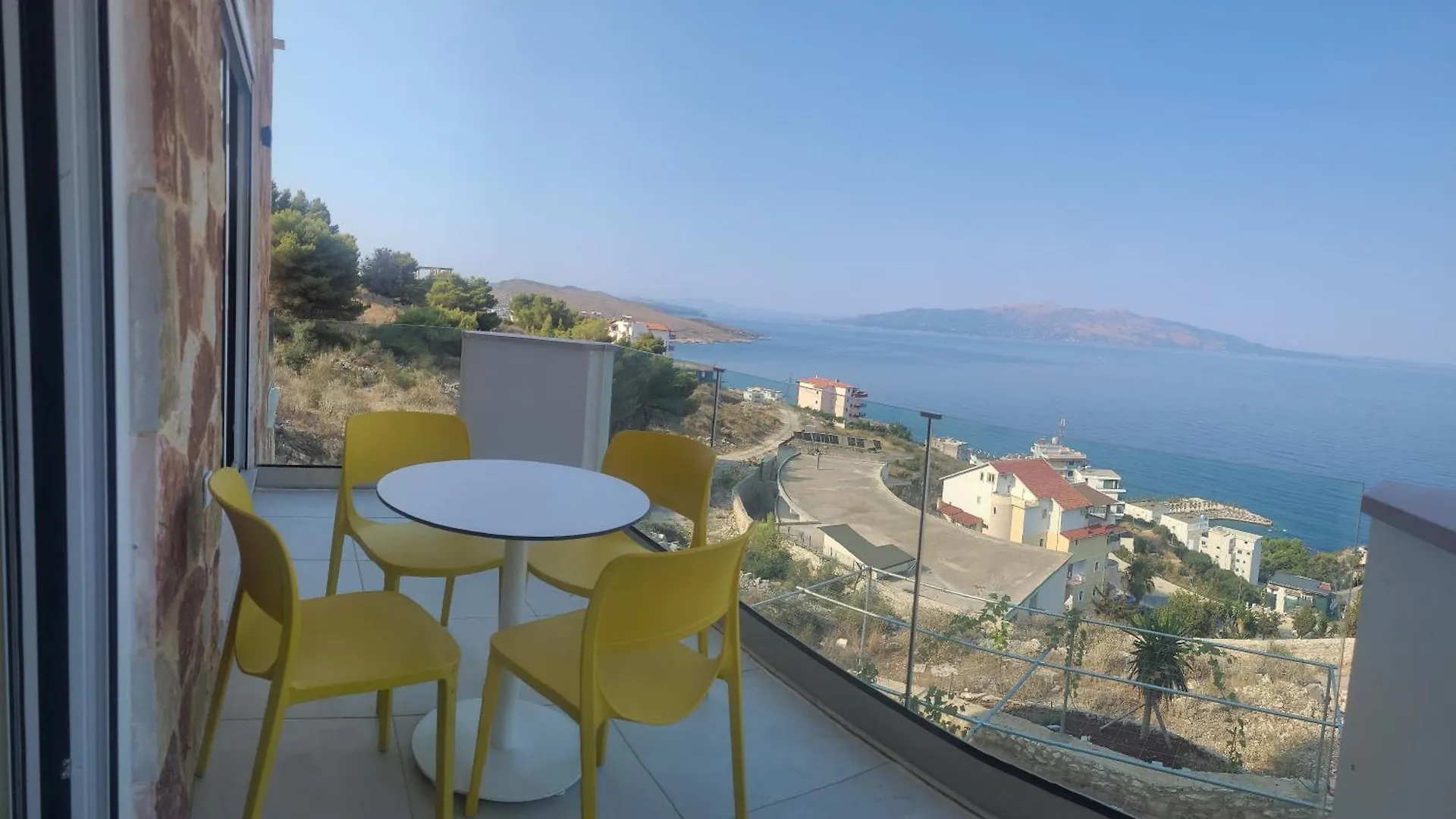 Apartamento Haus Maximilian Sarandë