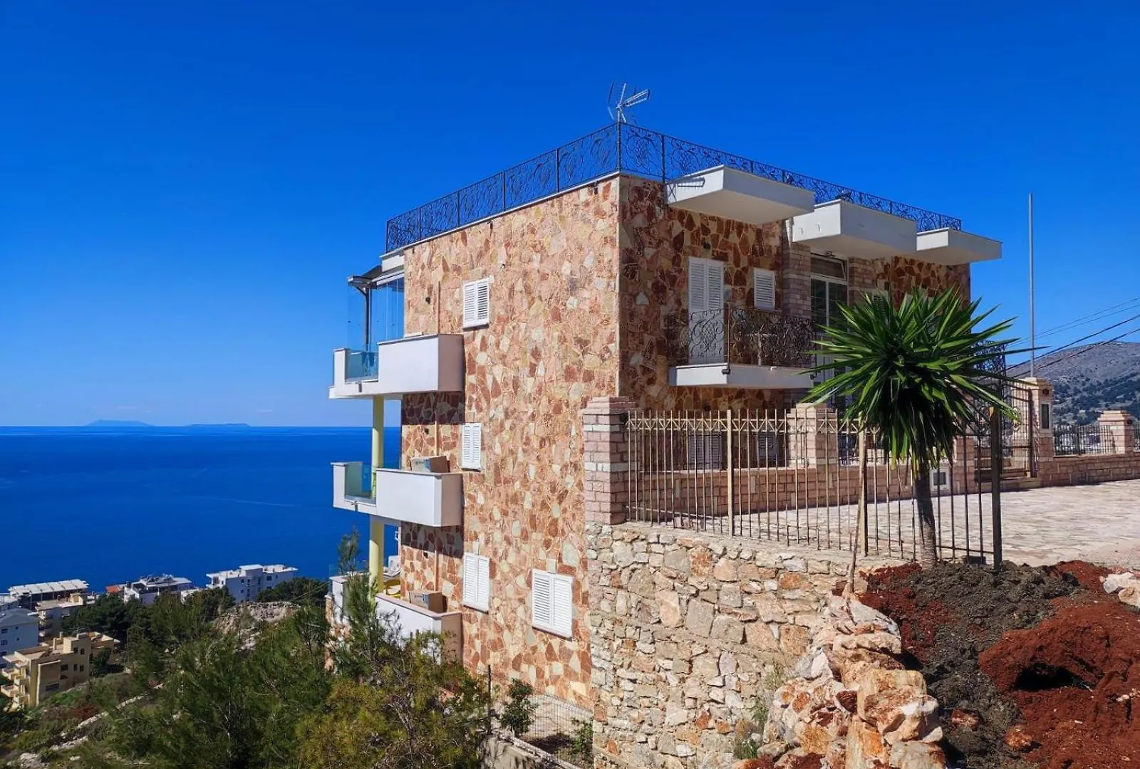 Haus Maximilian Daire Saranda