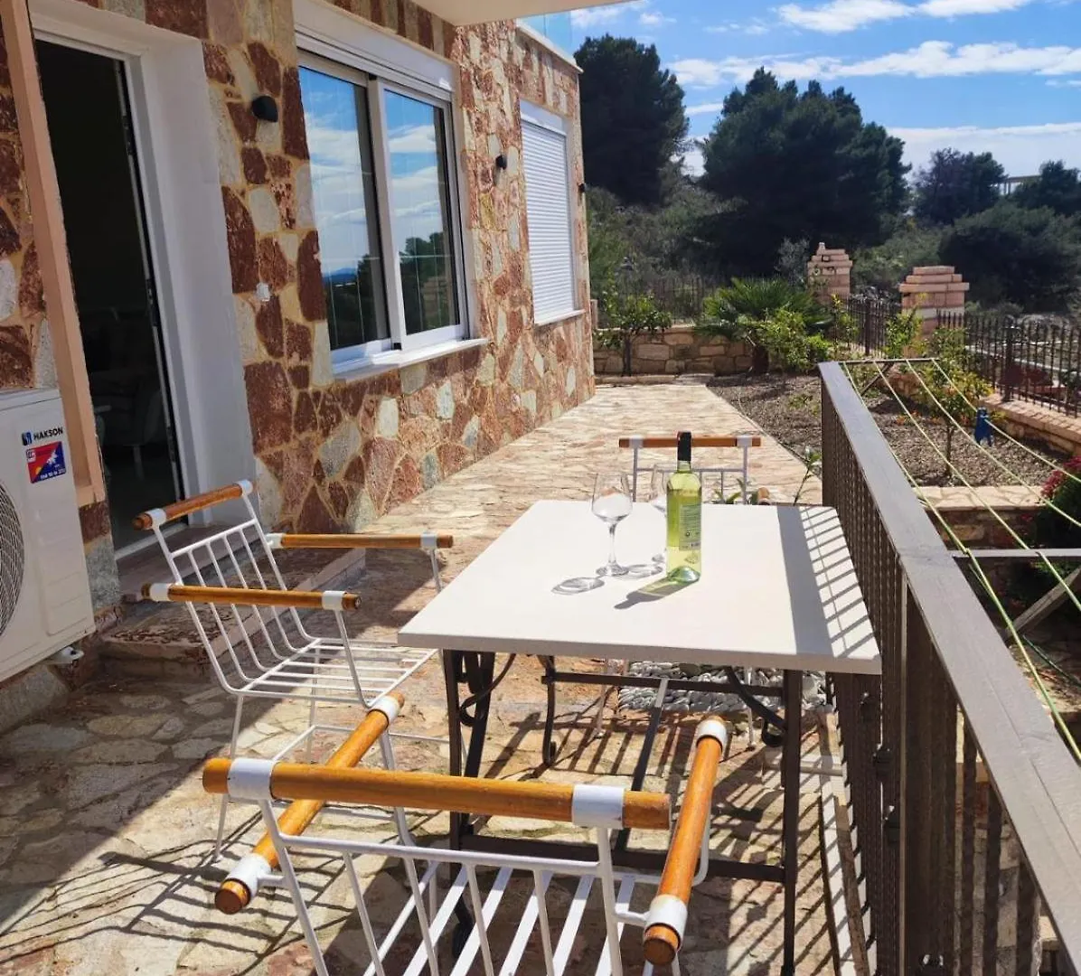 Apartamento Haus Maximilian Sarandë 0*,