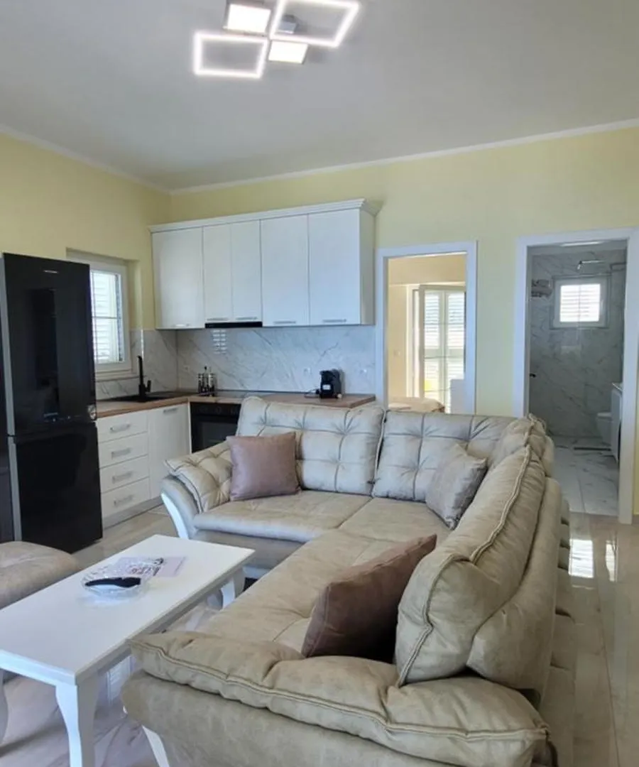 Apartamento Haus Maximilian Sarandë