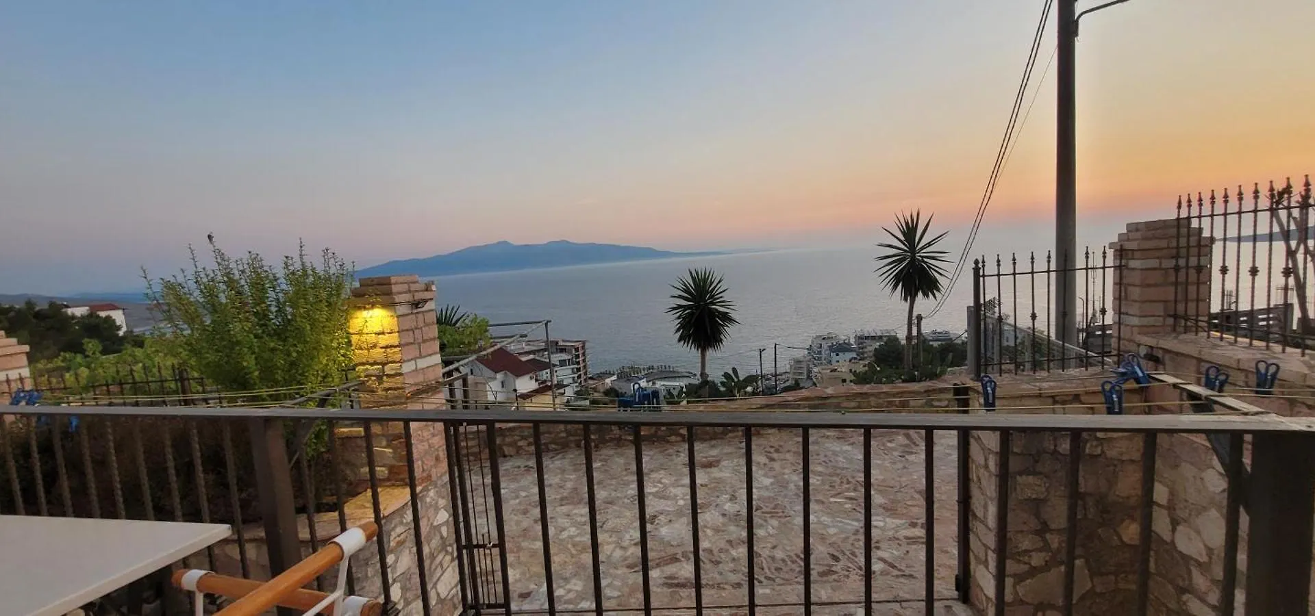 Apartamento Haus Maximilian Sarandë