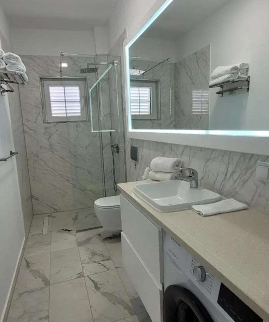 Apartmán Haus Maximilian Sarandë 0*,